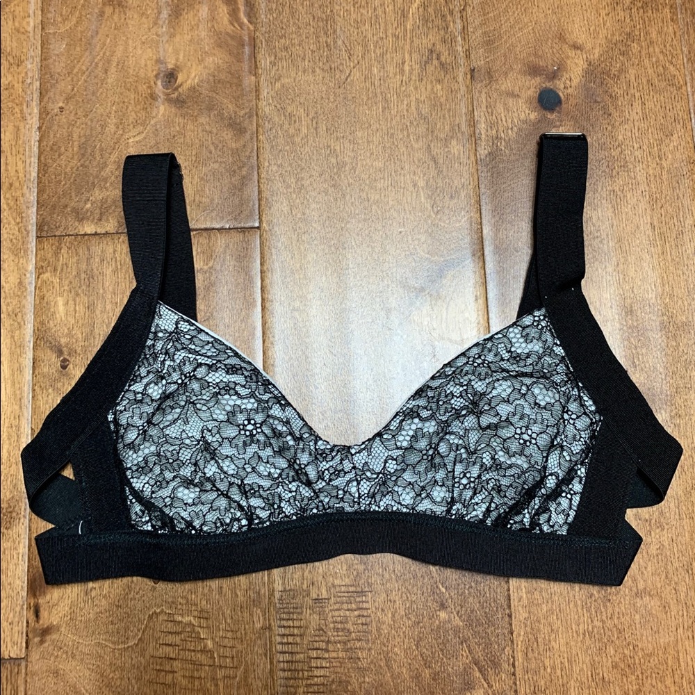 Blue Life black lace bra bralette M